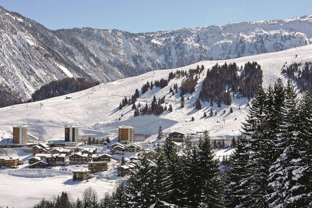 Residence Pierre & Vacances Les Ecrins Courchevel Bagian luar foto