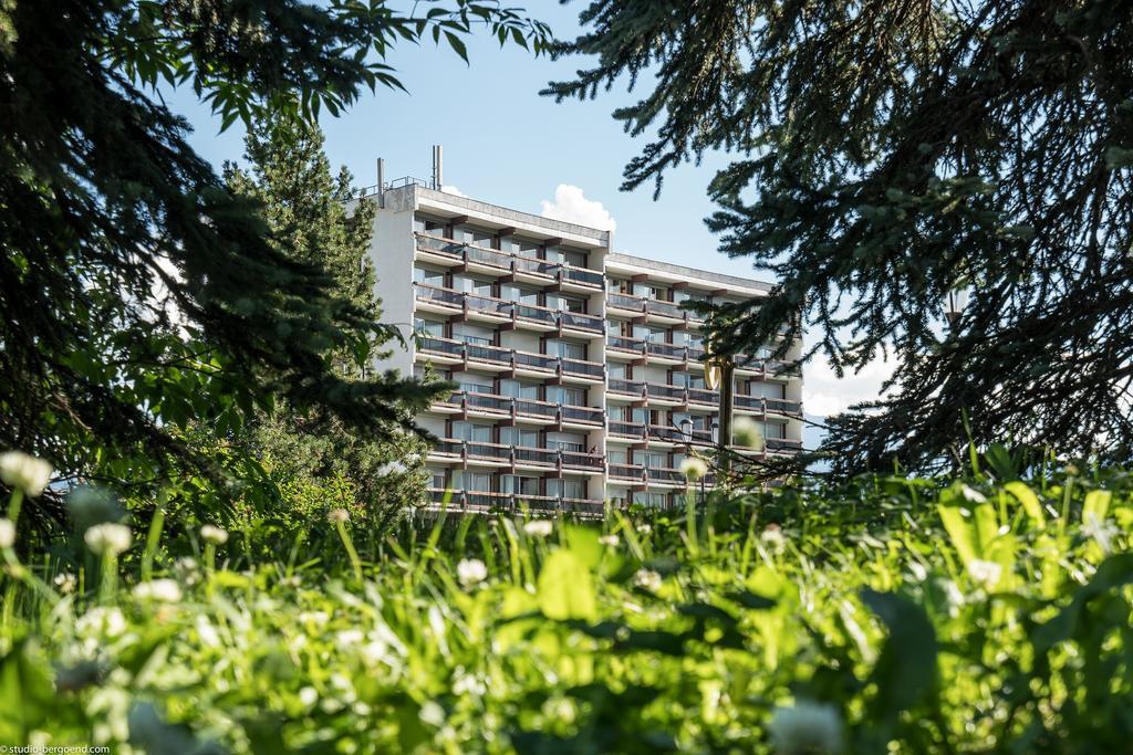 Residence Pierre & Vacances Les Ecrins Courchevel Bagian luar foto