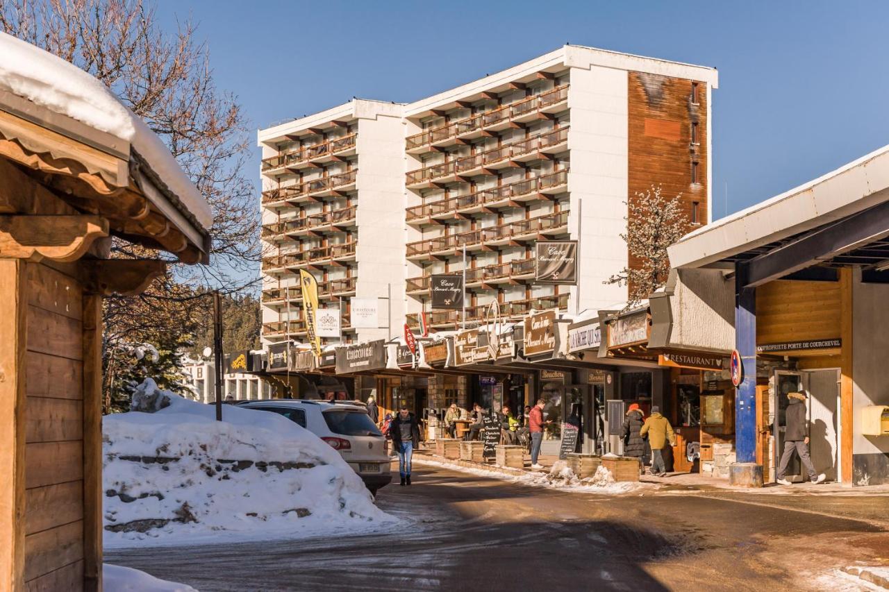 Residence Pierre & Vacances Les Ecrins Courchevel Bagian luar foto